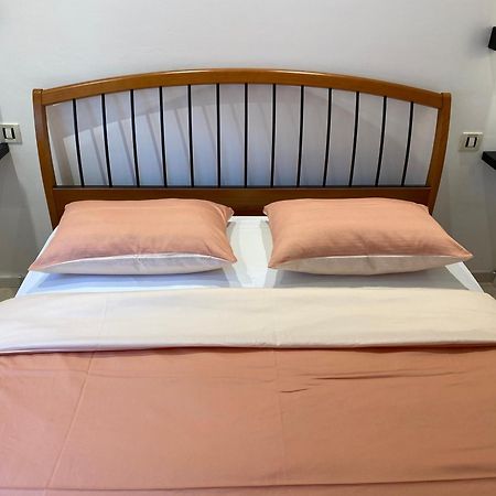 Apartments Roberta Novigrad Istria Esterno foto