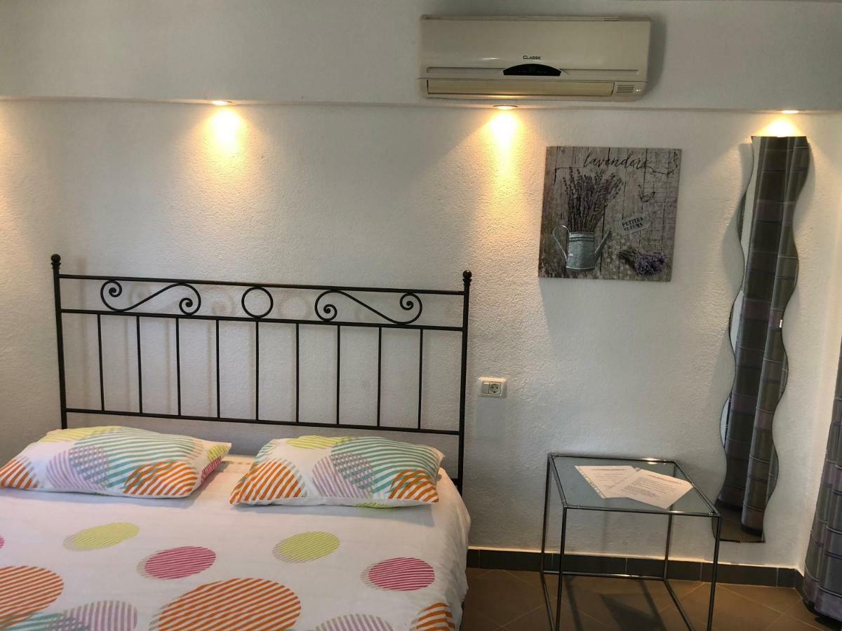 Apartments Roberta Novigrad Istria Esterno foto